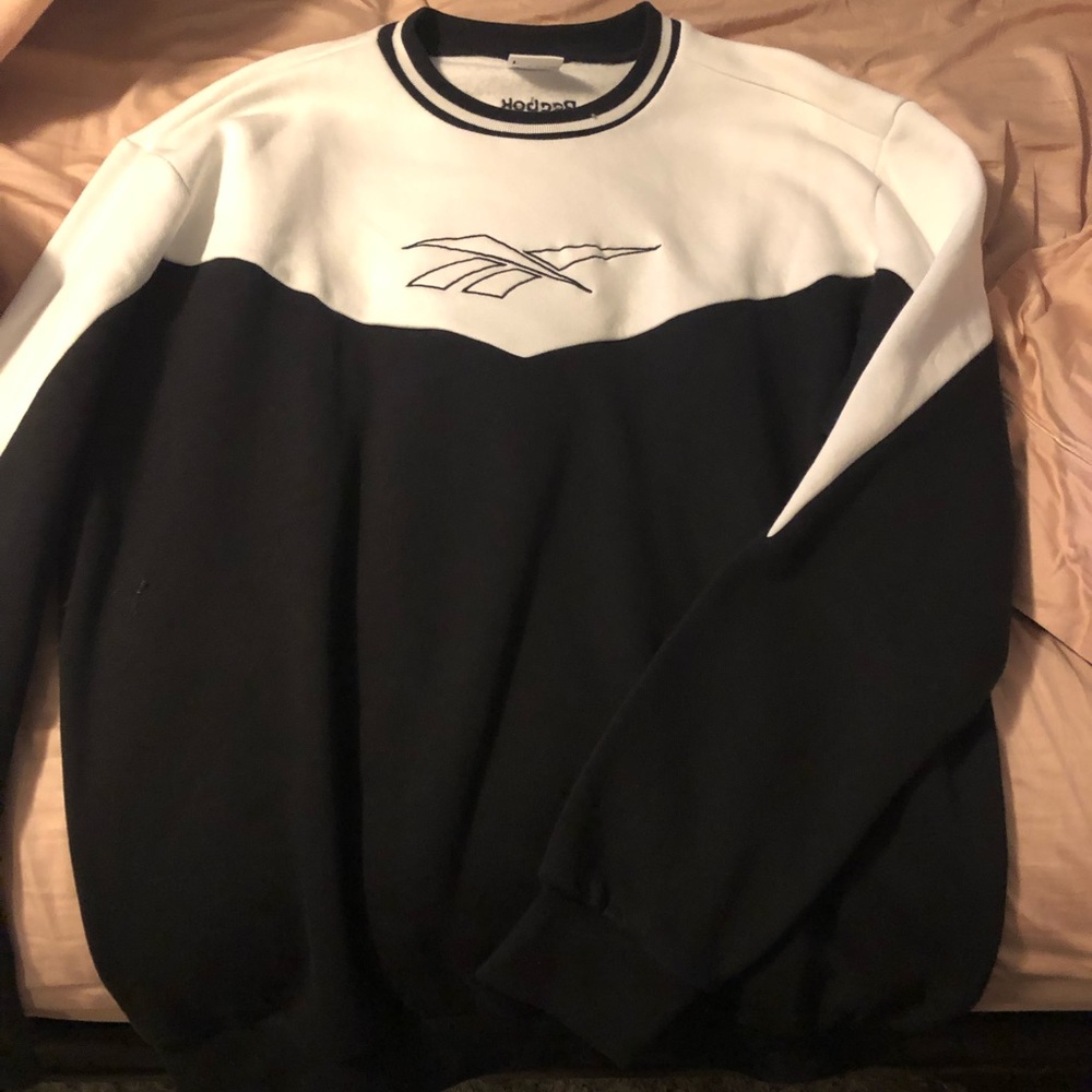 Reebok Classic Black and White Logo Sweatshirt